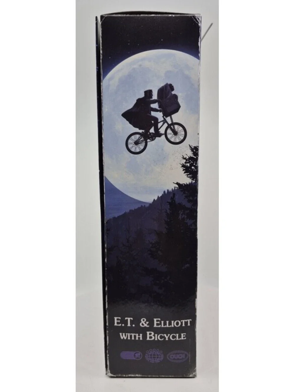 NECA E.T The Extra-Terrestrial 40th Anniversary Elliott and E.T. On Bicycle NEW
